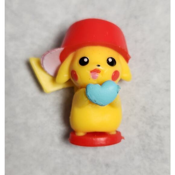 Pokemon Pikachu 2" Mini Figure With Hats And 1 Without Hat Lot Of 7 Pre-owned - Picture 2 of 9